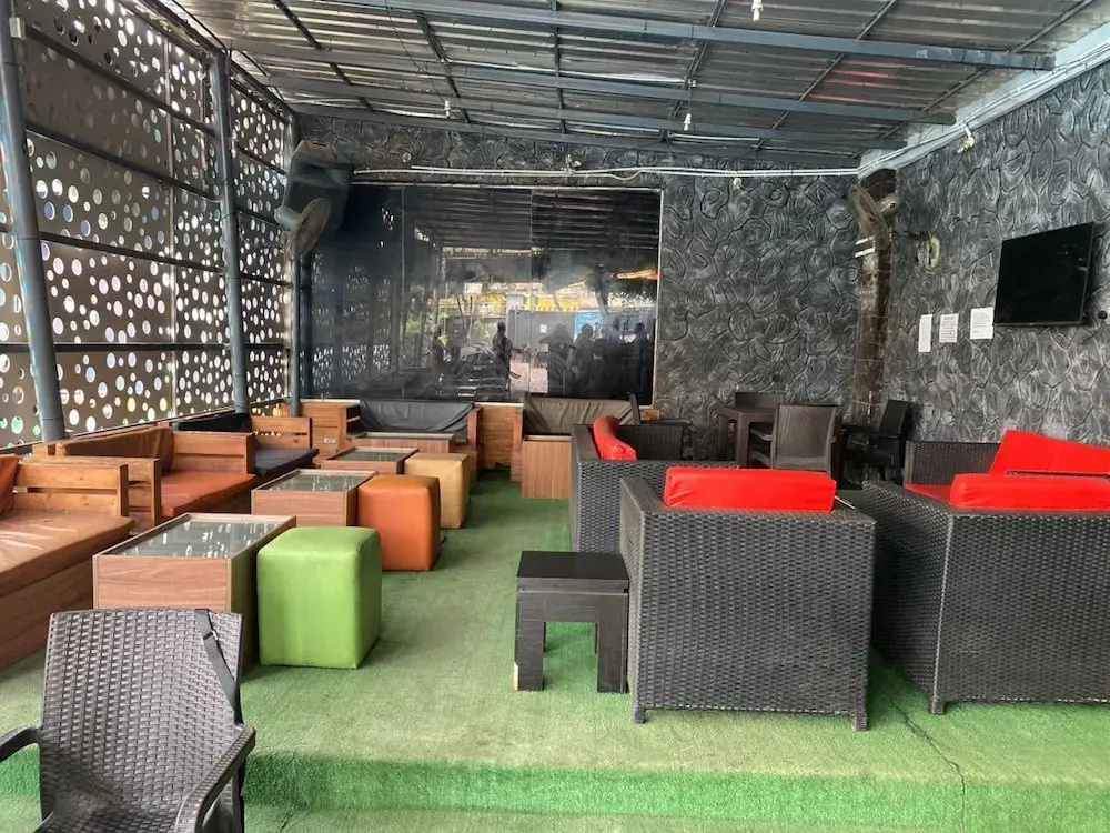 Aotel DawnCarrington Hotels & Suites