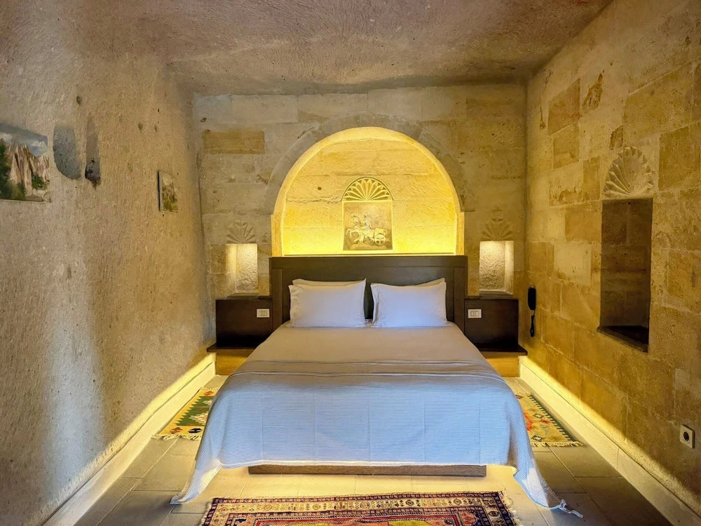 Miras Hotel