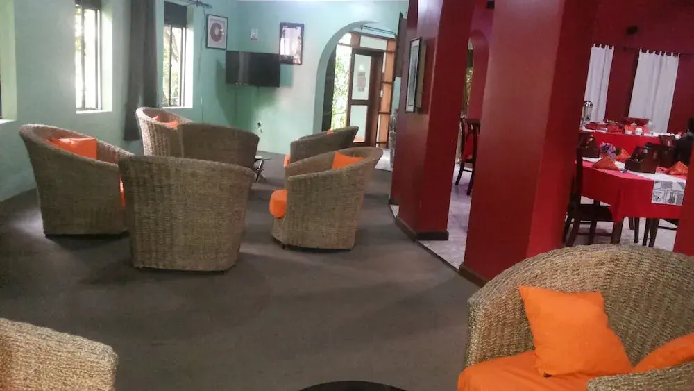 White Castle Hotel Arua