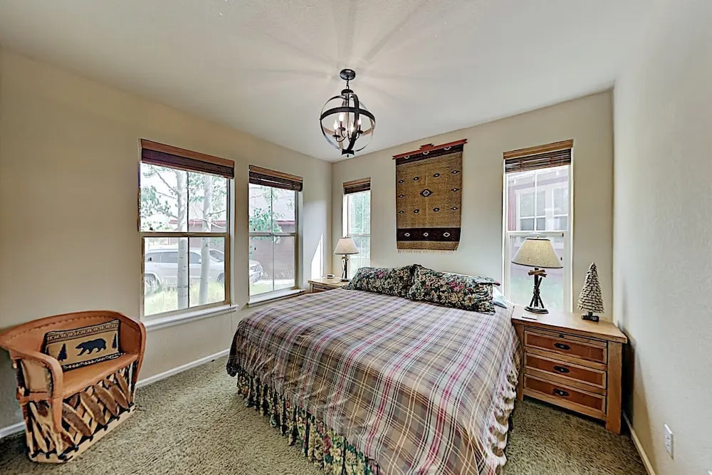 100bsc0q 3 Bedroom Home