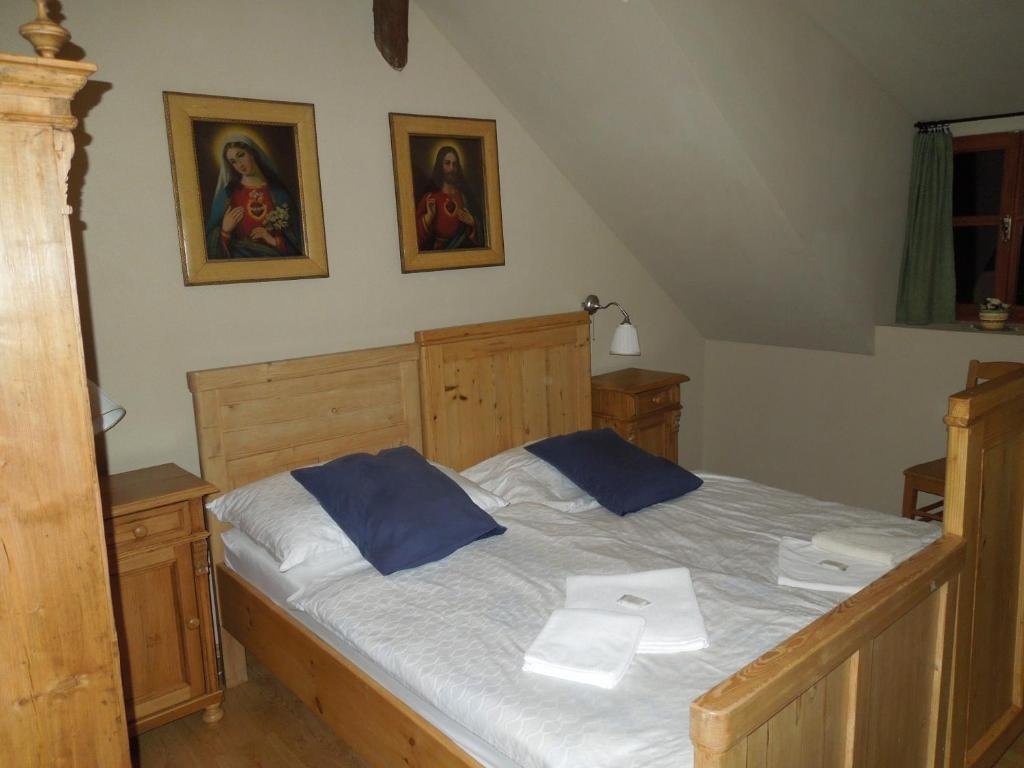 Hostinec u Zámečku Klokočov