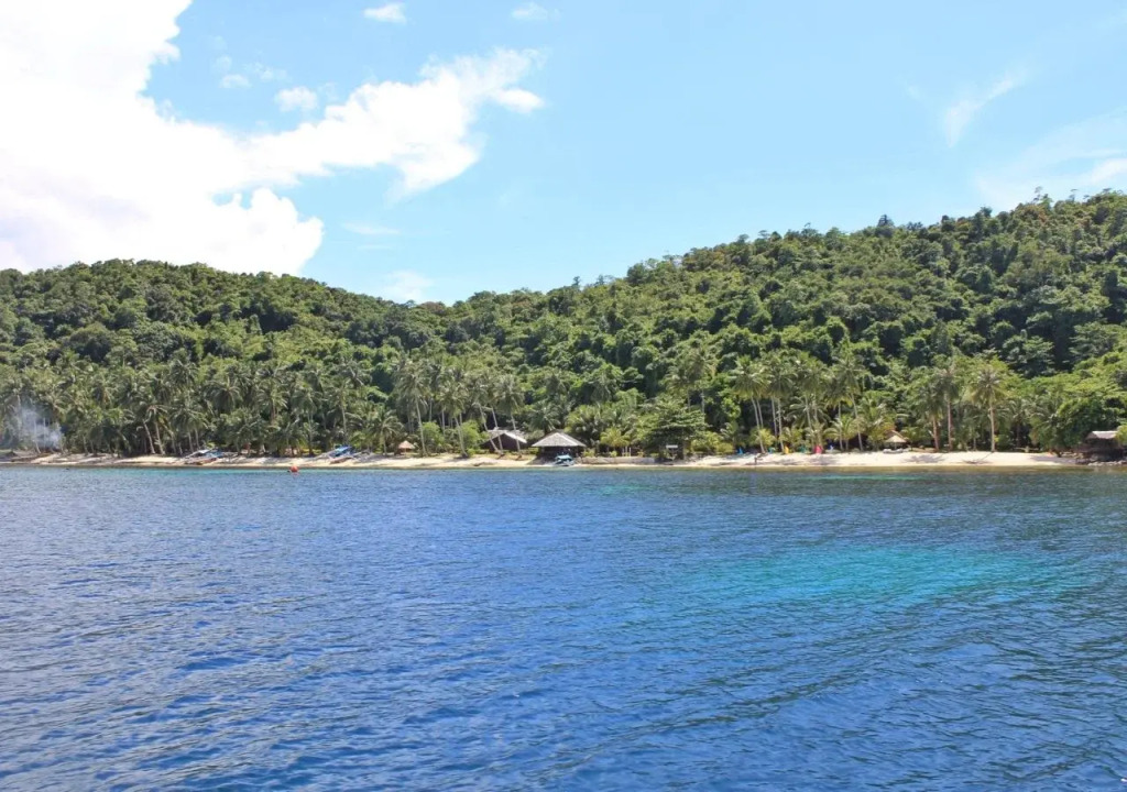 Blue Cove Island Resort