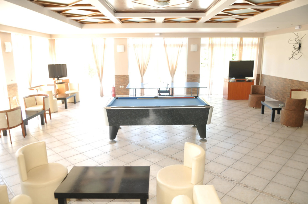 Nefeli Hotel