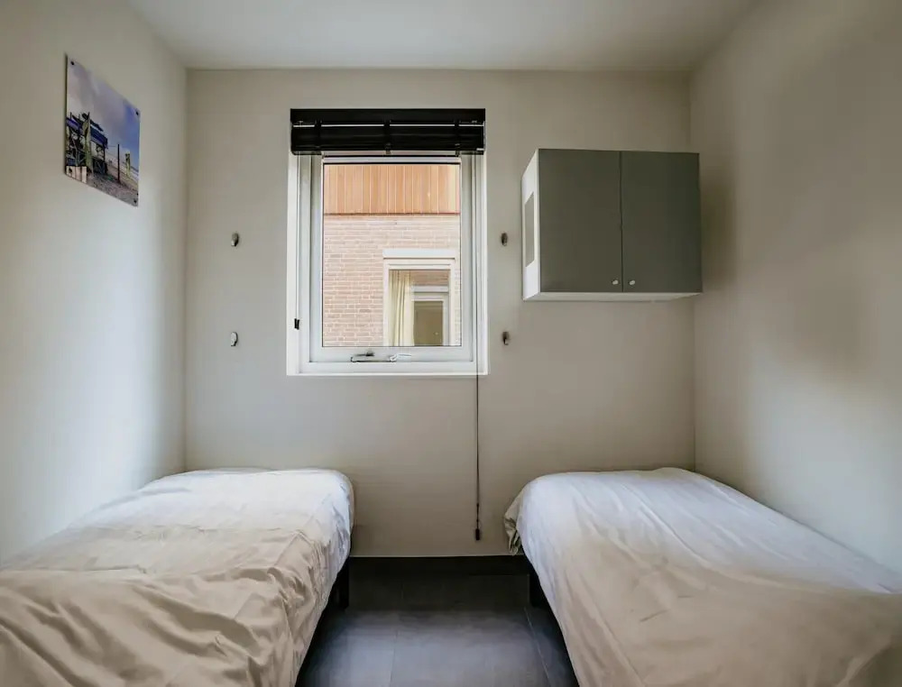 Waterside Escape With Easy Access