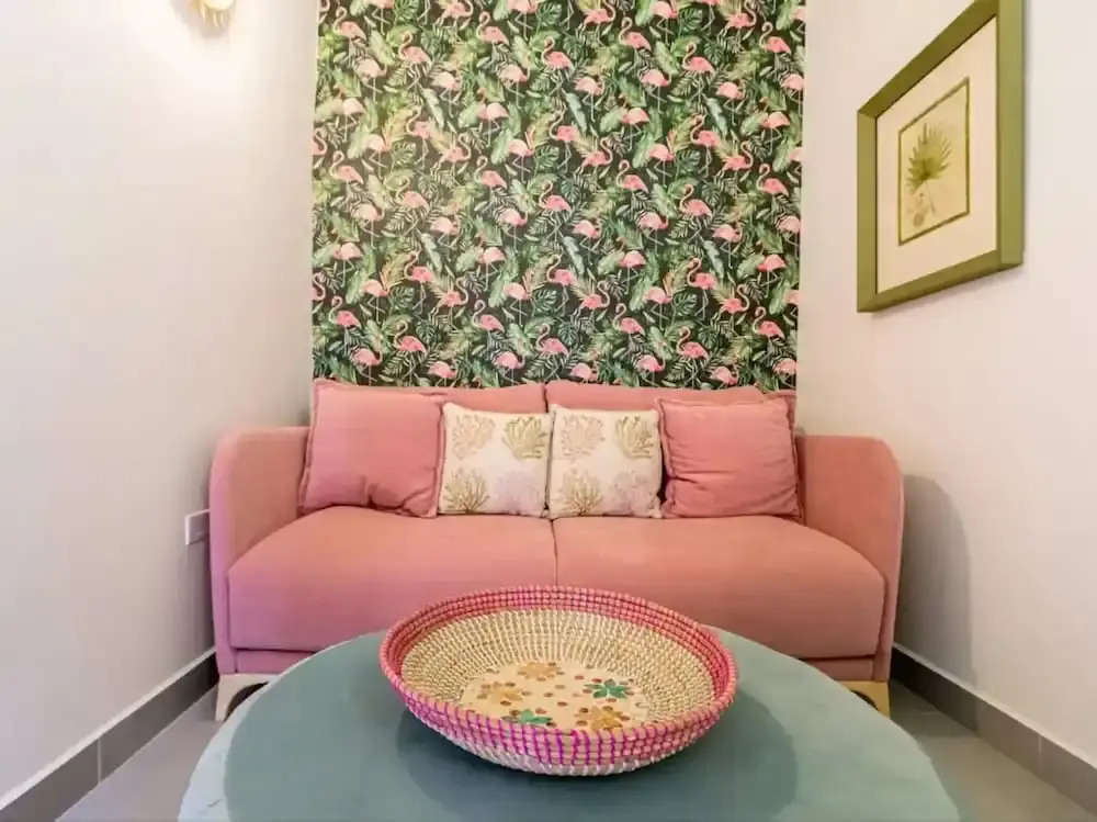 Flamingo Suite 1BR 1BA Apt w Pool Parking