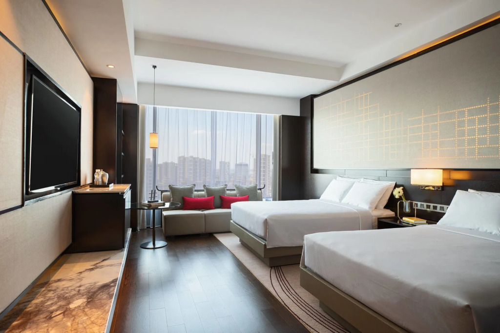Renaissance Shenyang West Hotel