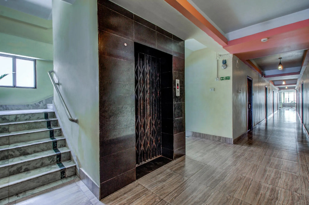Hotel City Palace, Guwahati