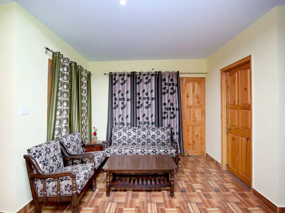 OYO 13708 Home 2BHK Kamyana