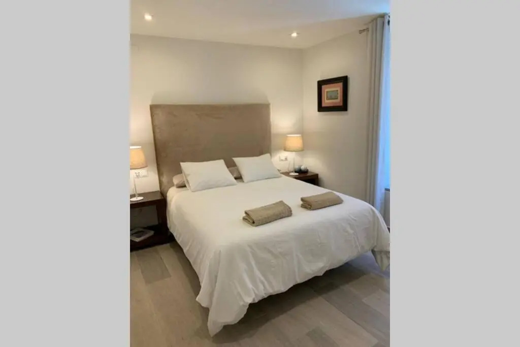 céntrico apartamento La Llum 1A