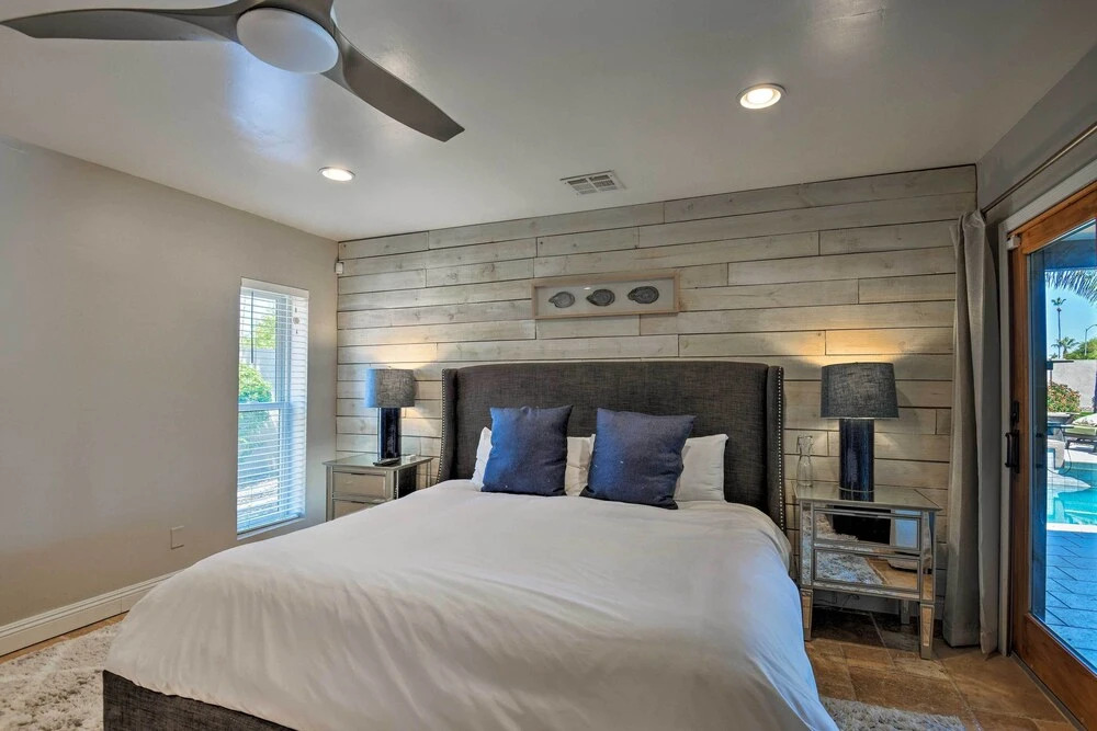 Scottsdale Oasis w/ Outdoor Bar & Pool!
