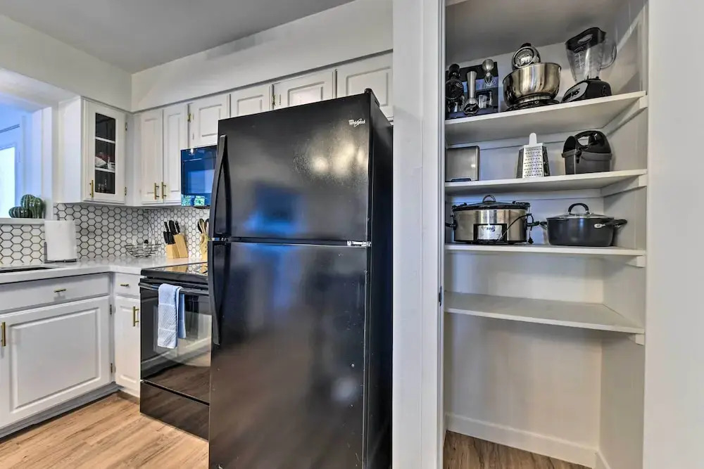 Furnished Patio! Downtown Gilbert Retreat
