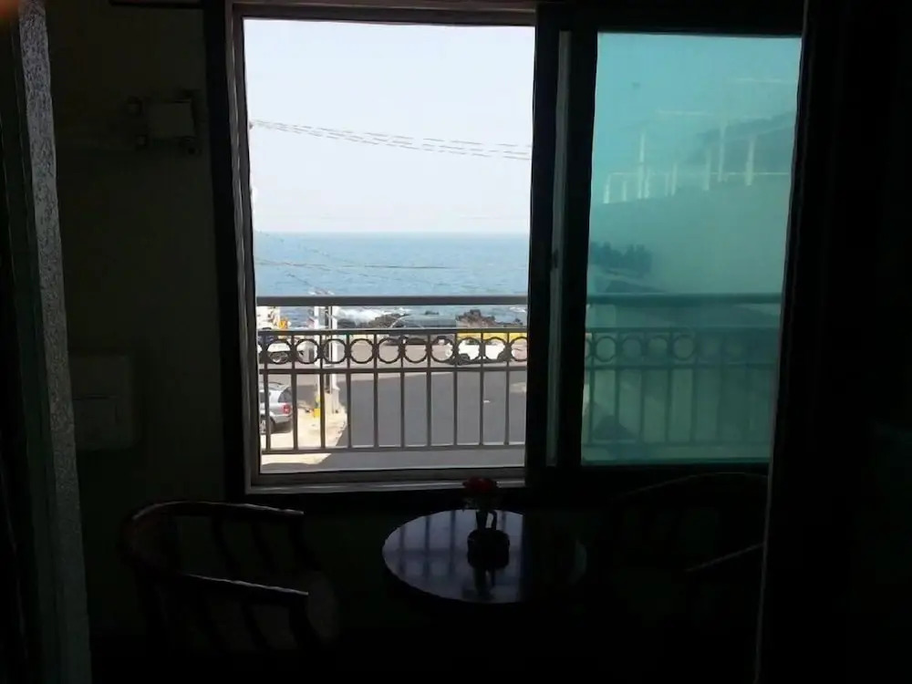 Eden Hostel