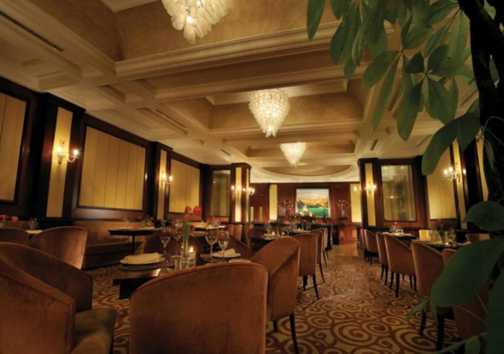 Han's Royal Garden Hotel