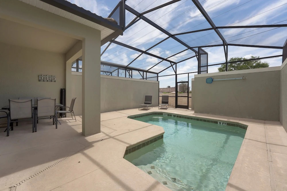 Relax Near Disney 4BR Home With Pool