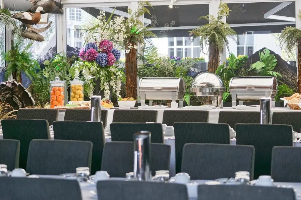 Pavilions Hotel