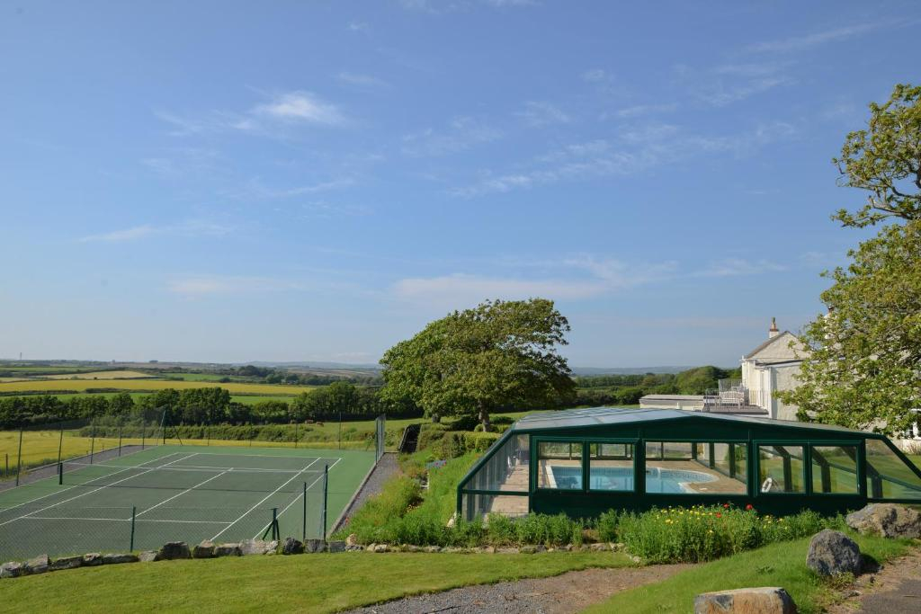 Tregaddra Farm B&B