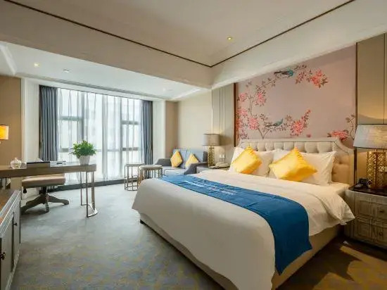 Bvstin Hongnan Hotel (Chengdu Hongpailou Metro Station)