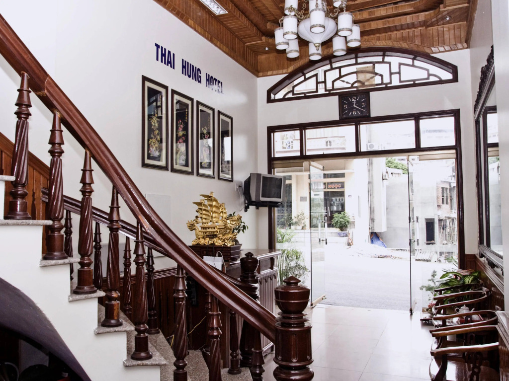 Khách sạn Thái Hưng