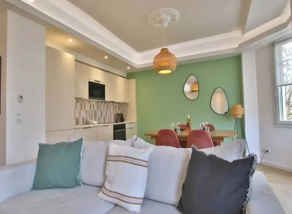 Apartment in Antibes Near Sandy Beaches