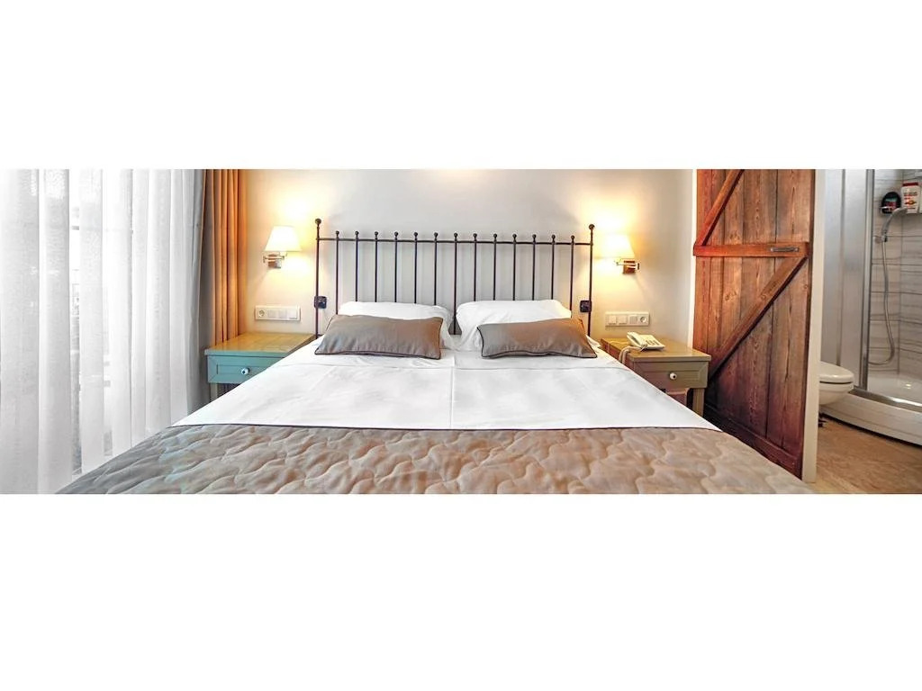 Assos Oleas Hotel