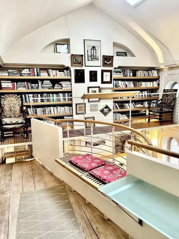 118 A Perfect Blend of Charm and Luxury