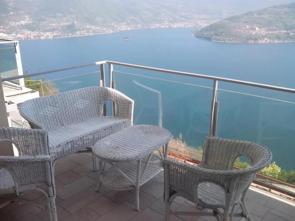 Vista Paradiso