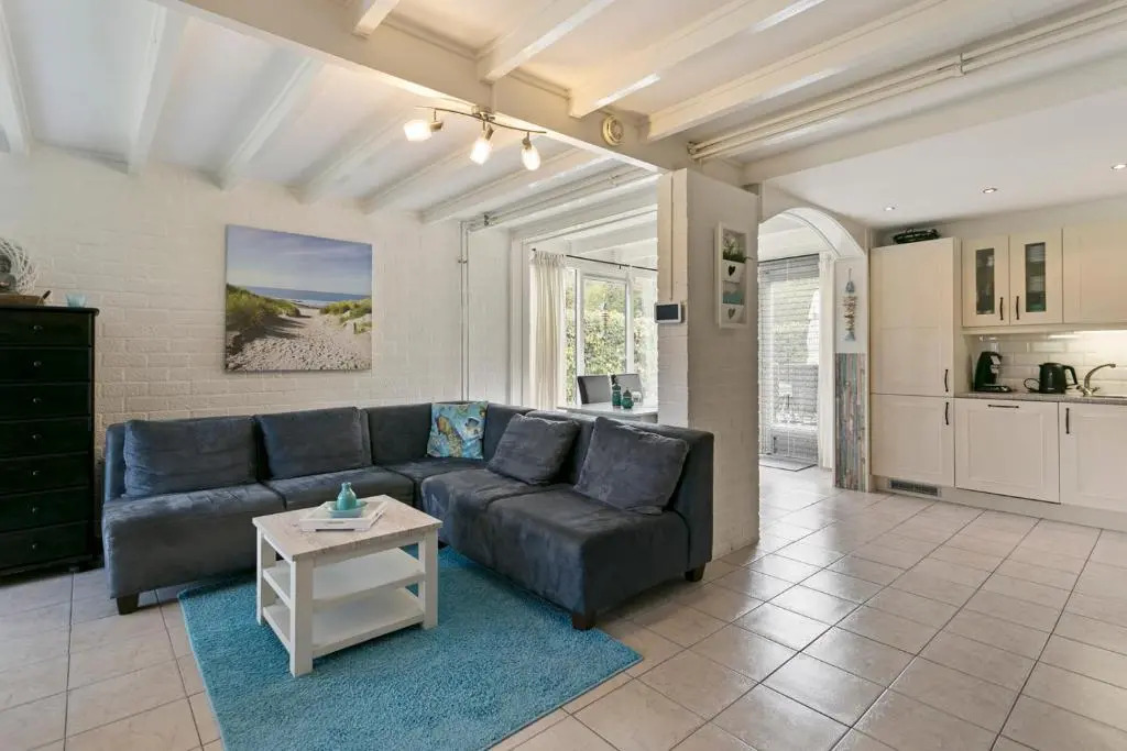 Bungalow Kuste - Klepperstee Ouddorp, 2 terraces and garden, near the beach - not for companies