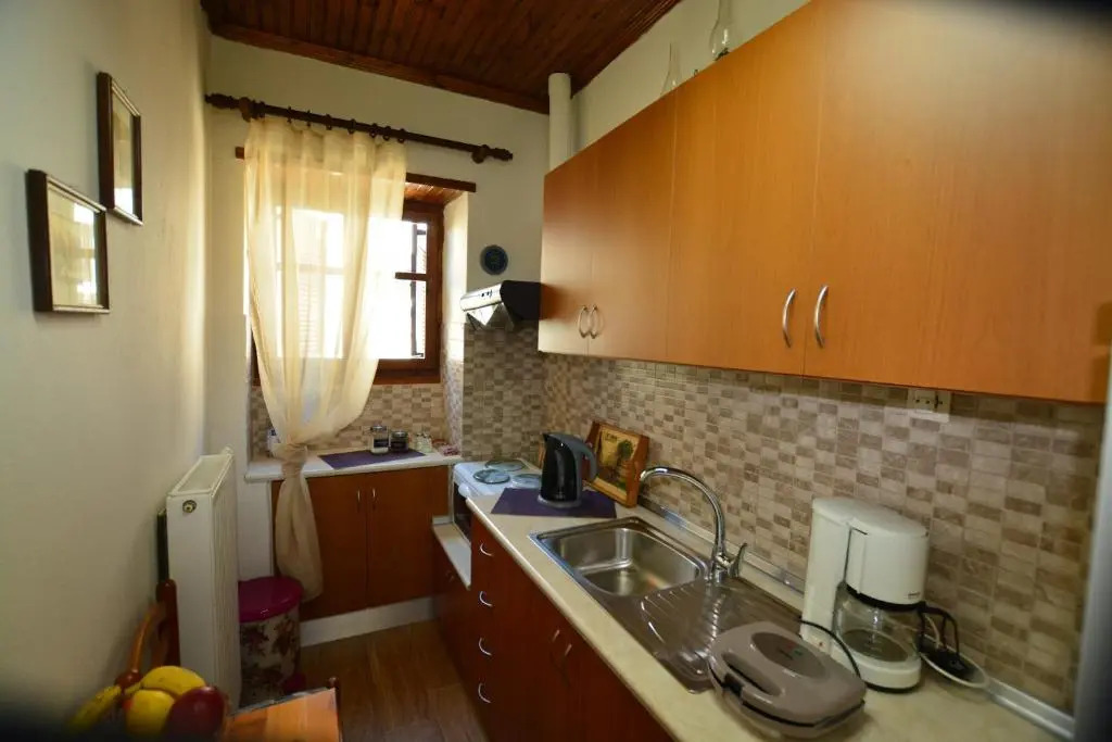 Eveline House
