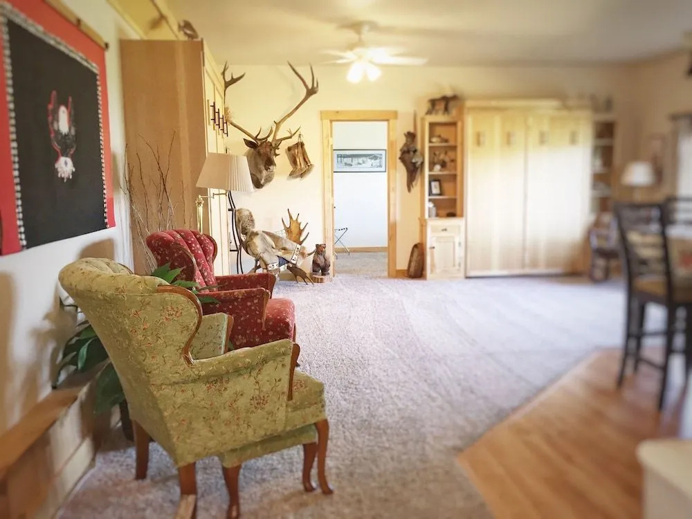 Pioneer Ridge B&B Inn