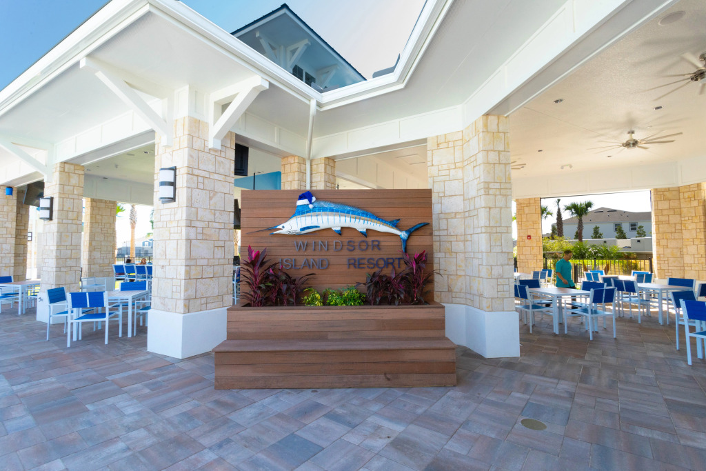 Marvelous 5Bd w Pool Close to Disney Windsor Island Resort 637