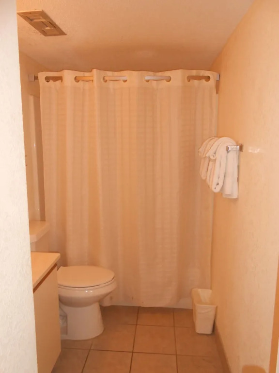 1403 Waters Edge Resort 1 Bedroom Condo