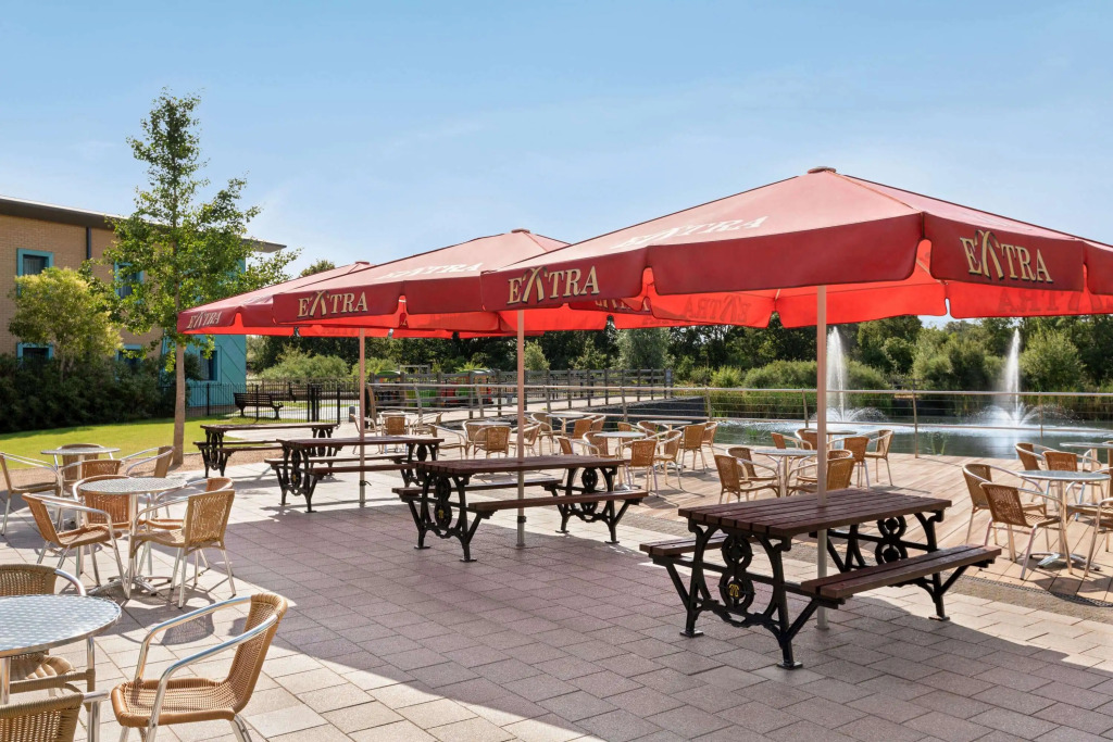 Ramada by Wyndham Cobham