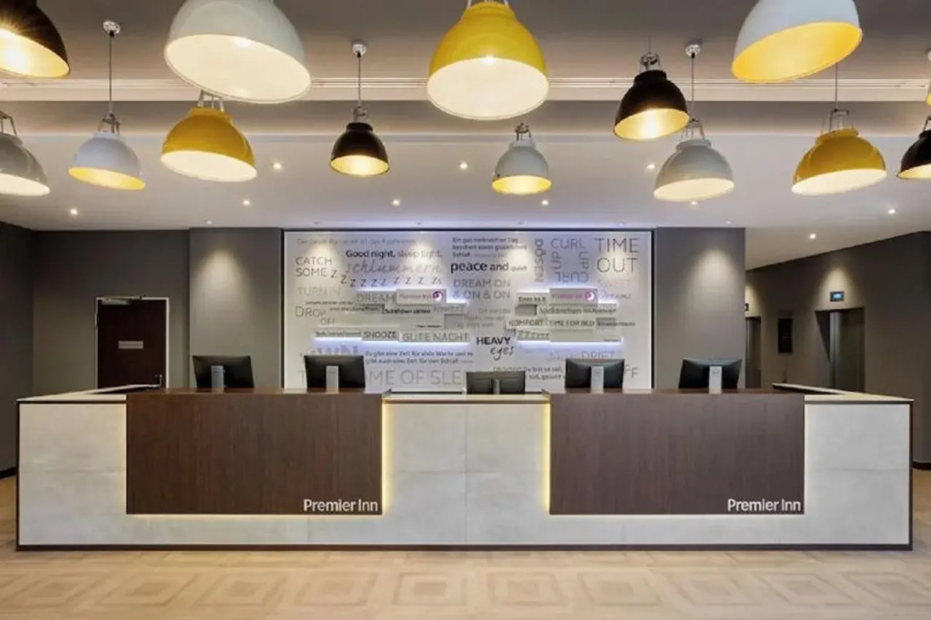 Premier Inn Hamburg City Centre