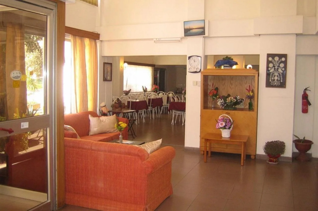 Onisillos Hotel