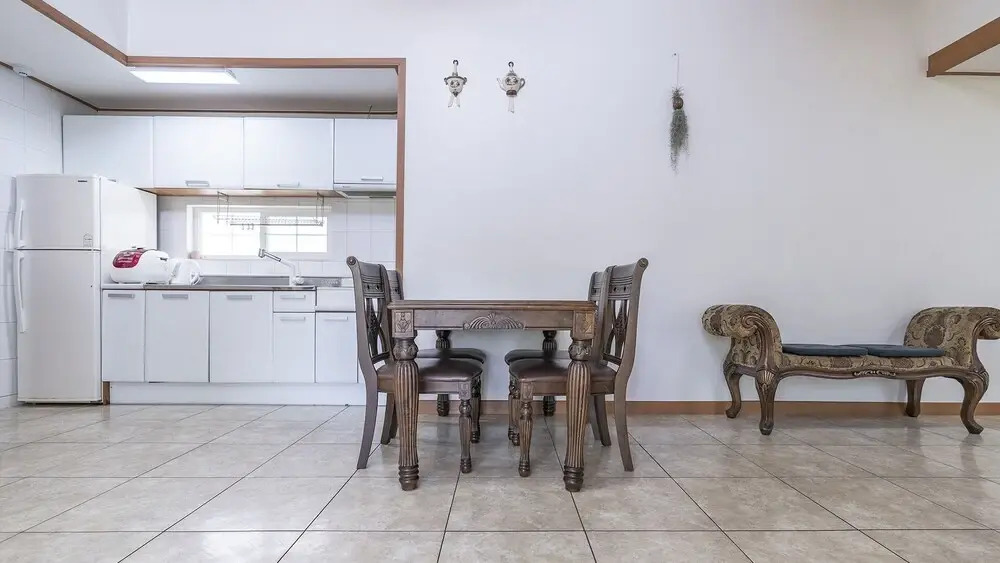 Anmyeondo Tamarind Pension