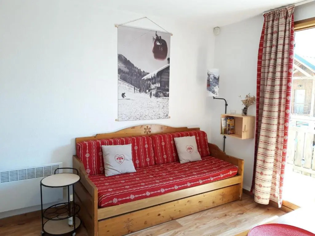 Appartement Albiez-Montrond, 2 pièces, 4 personnes - FR-1-618-1