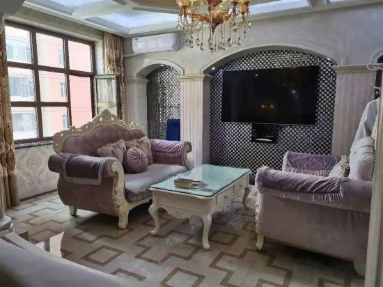 No.7 Theme Hotel