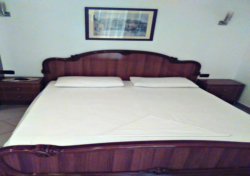 Hotel Leons