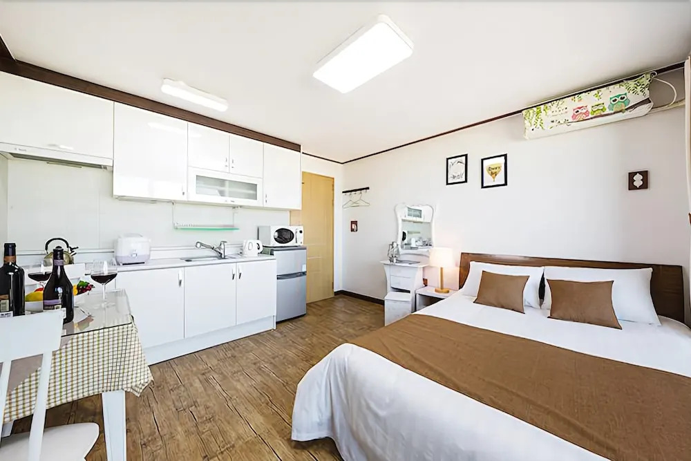 Yangyang Mybeach Pension