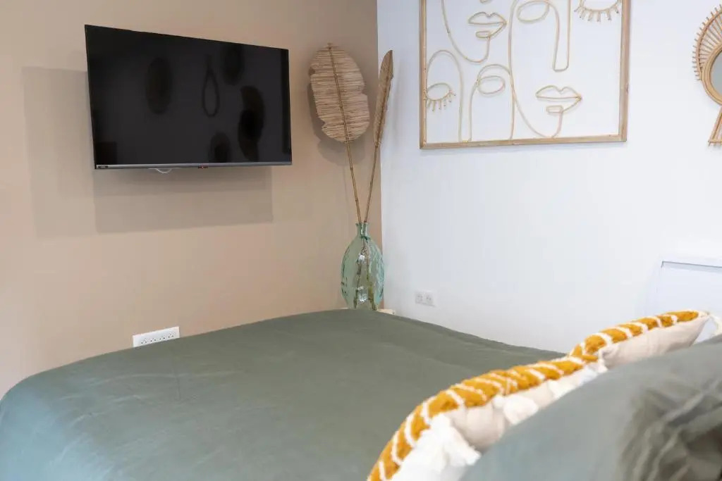 MLA Homes - Garden View