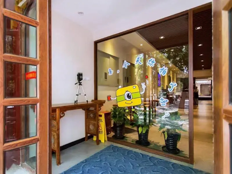 Golden Dragon Hotel