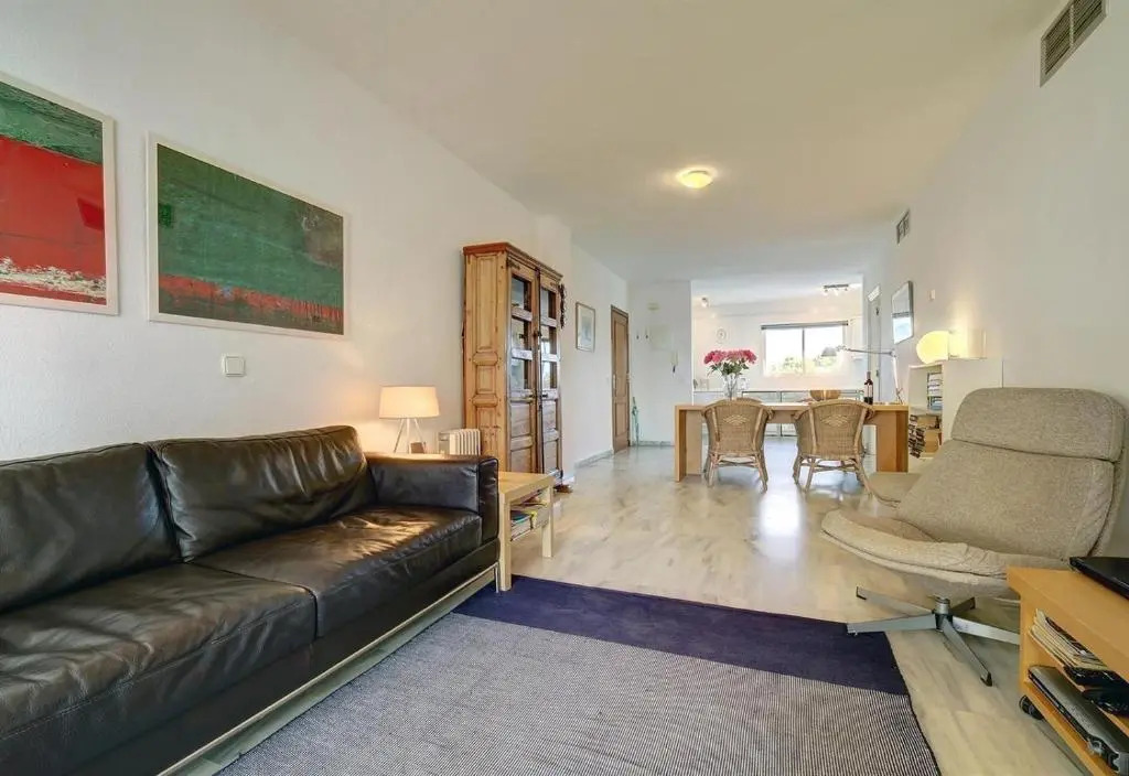 Apartment Boulevard 305