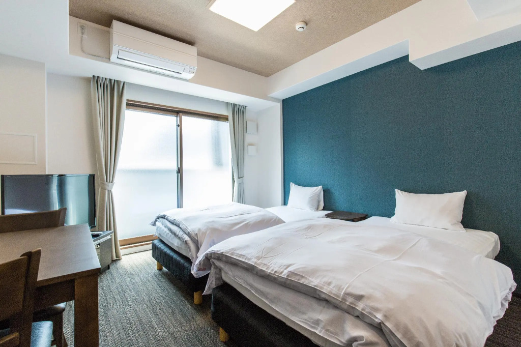 RAKU Hotel