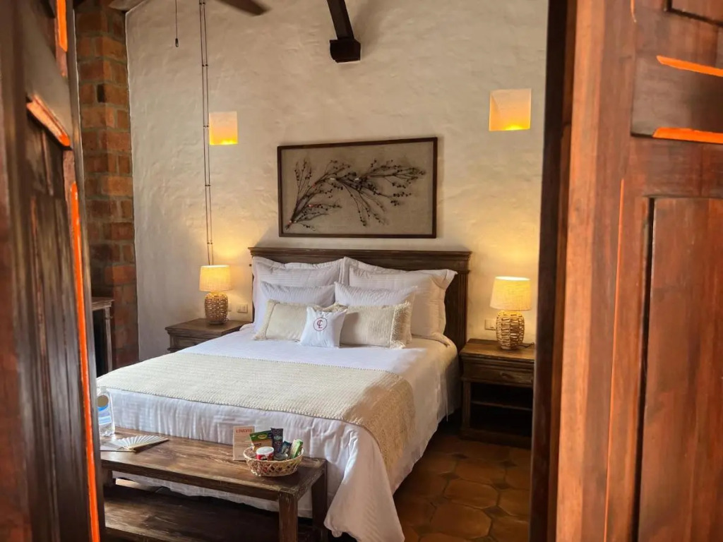 Casa Linaje Hotel Boutique -Cauca Viejo- Mayores de 10 años
