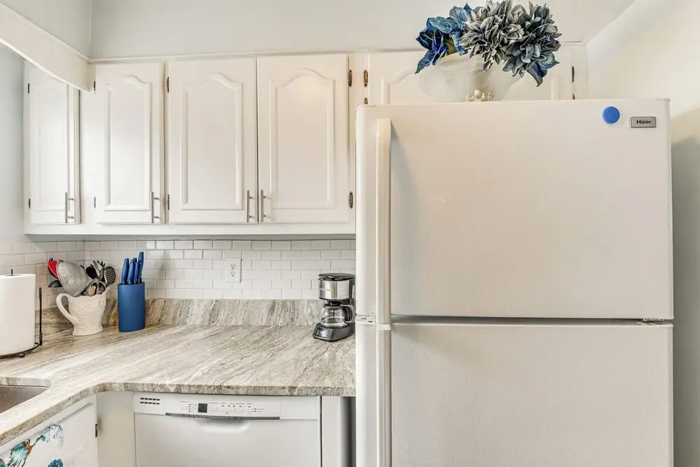 Oceanside Ormond Beach Condo, Steps to Shore!