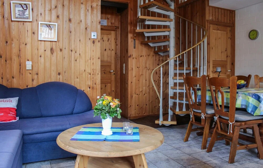 3 Bedroom Awesome Home In Extertal