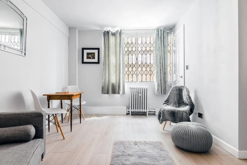 Lovely 1BR Home in Shepherd's Bush, 4 Guests