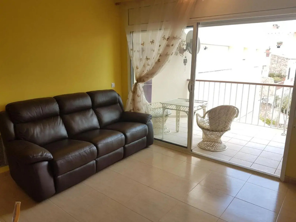 Magnífico apartamento junto al canal principal.