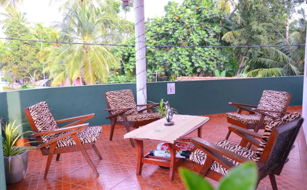 Lilly Palace Villa Guest House