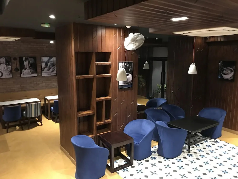 Hotel Kings Corner